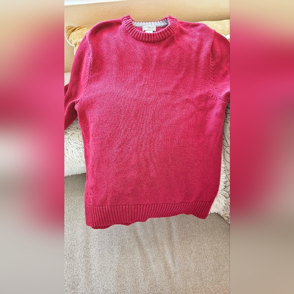 L.L. BEAN Classic CrewNeck Vintage Sweater